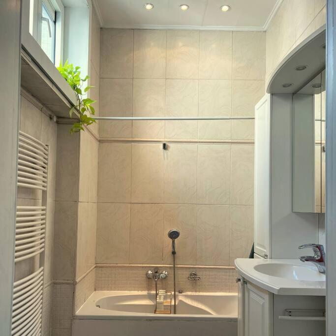 Apartment Ruim Luxe In Het Historische Centrum! *